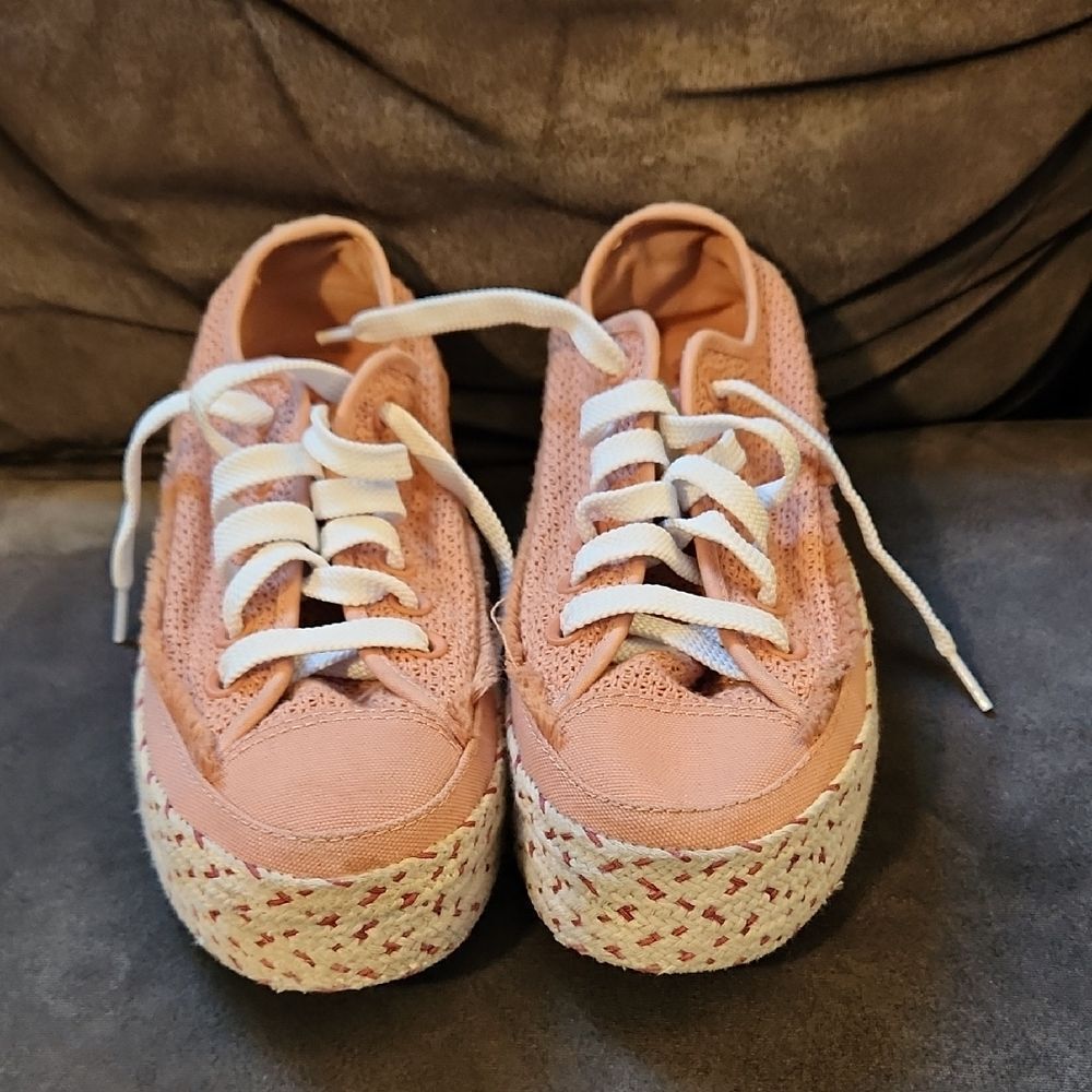 Converse Size 8 Sneakrts Women's Lace-Up Sneakers Espadrilles Frayed Excellent - Picture 3 of 10